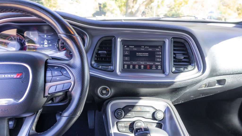 Used 2019 Dodge Challenger SXT 2D Coupe