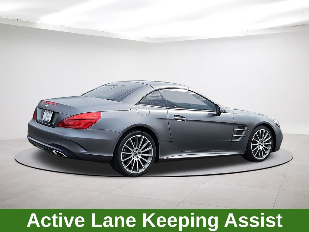 2018 Mercedes-Benz SL Roadster 11