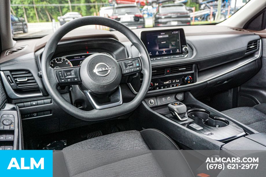 2023 Nissan Rogue SV photo 25