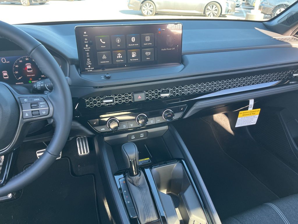 Thumbnail: 2025 Honda Accord - 9