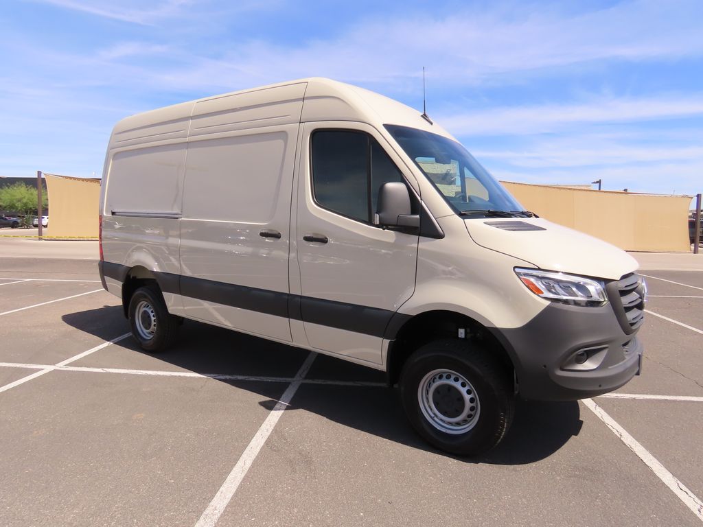 Thumbnail: 2026 Mercedes-Benz Sprinter - 3