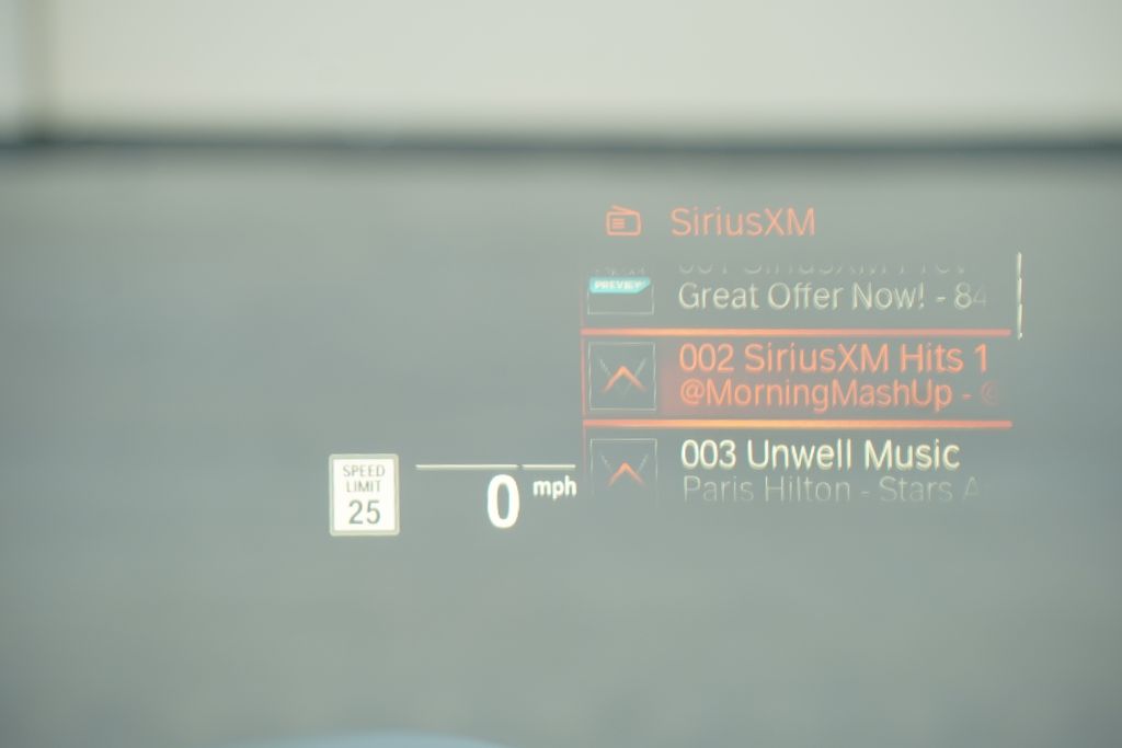 Thumbnail: 2026 BMW 8 Series - 10