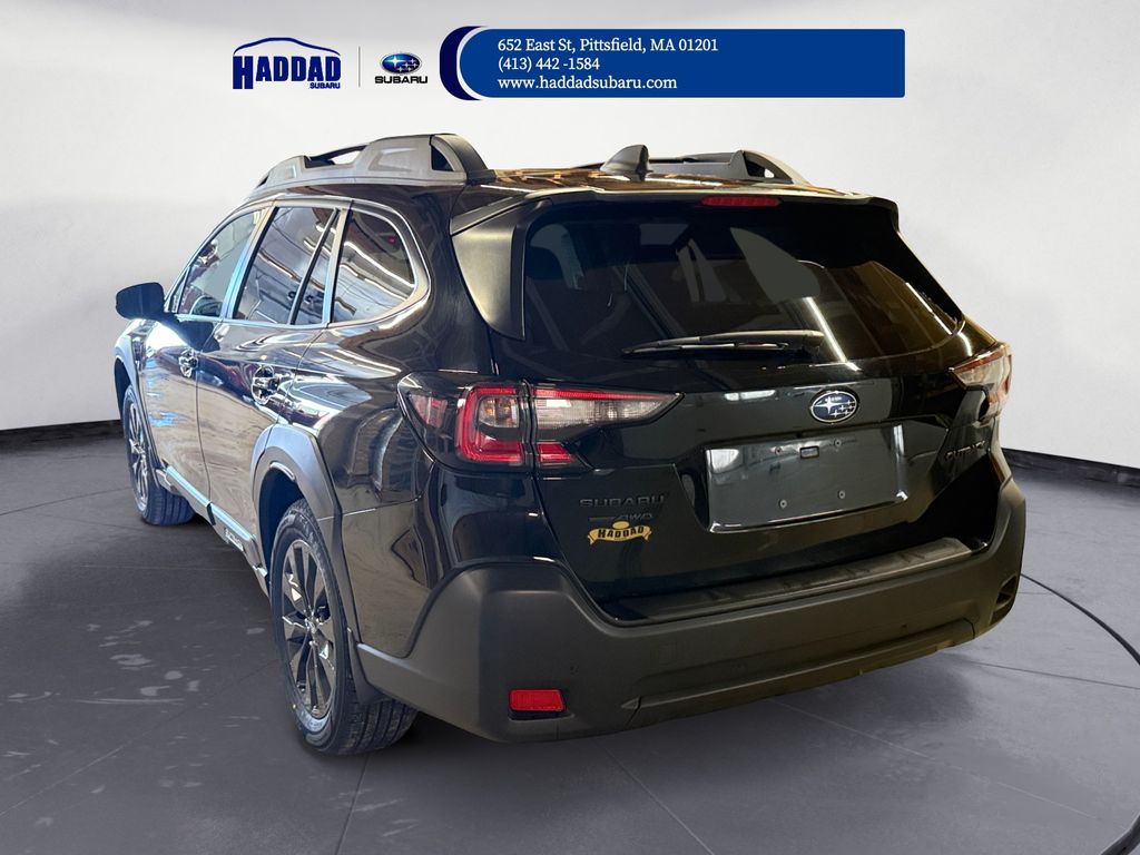 2024 Subaru Outback Onyx Edition photo