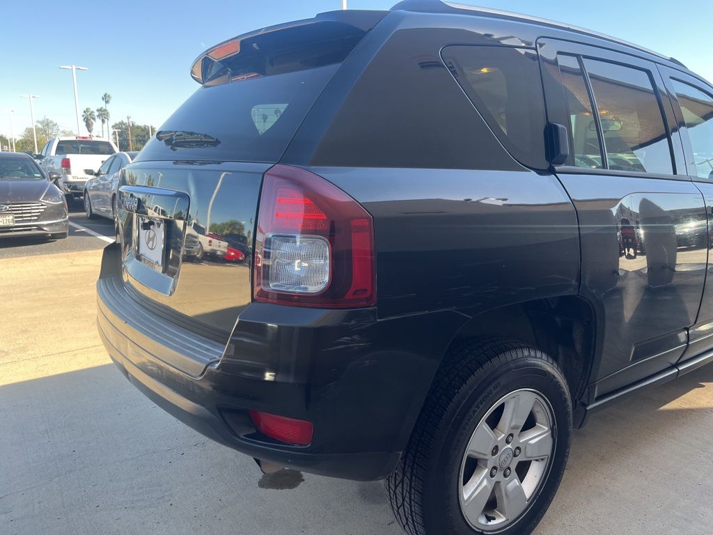 Thumbnail: 2014 Jeep Compass - 7