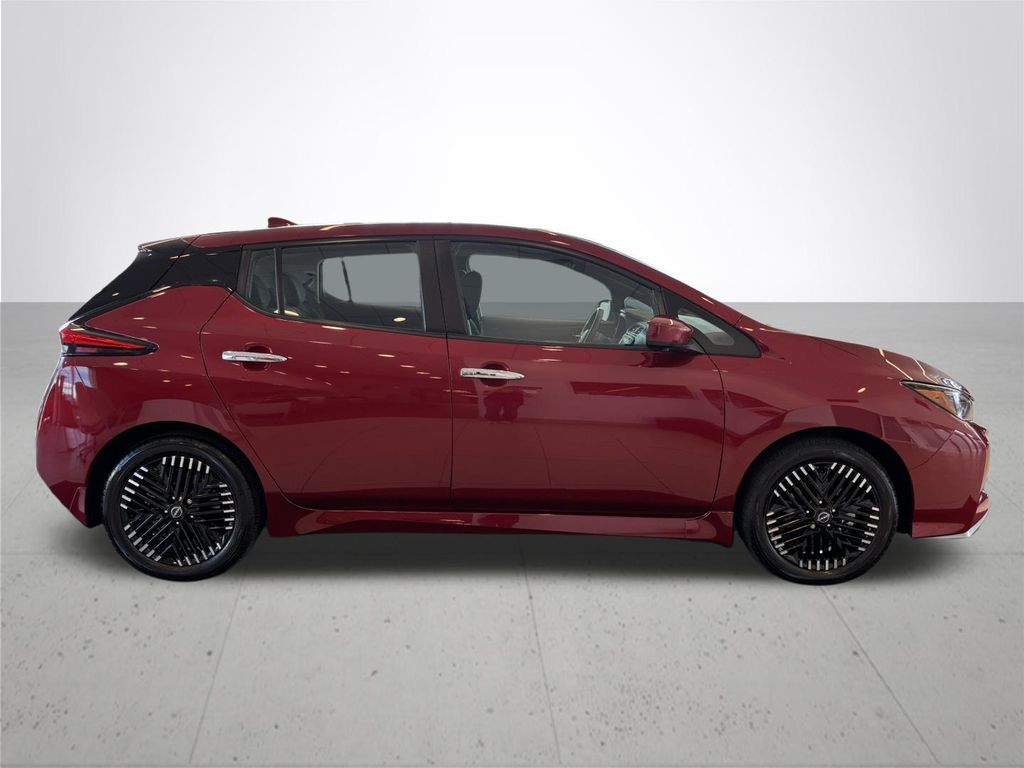 2024 Nissan Leaf SV Plus