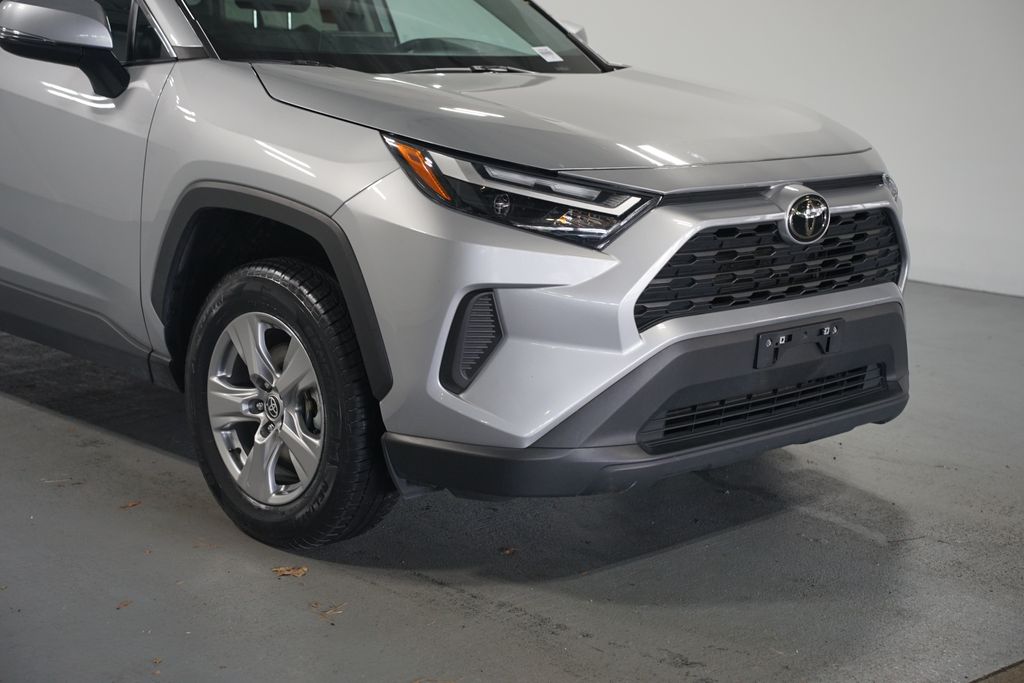 Thumbnail: 2024 Toyota RAV4 - 4