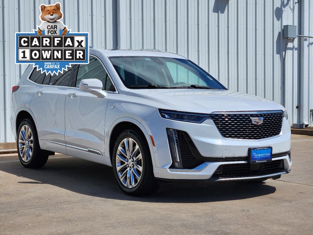 2020 Cadillac XT6 Premium Luxury 3