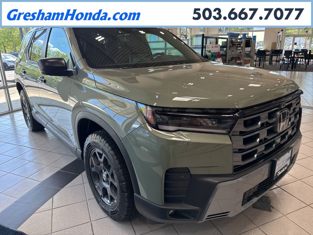 2026 Honda Pilot TrailSport AWD's photo