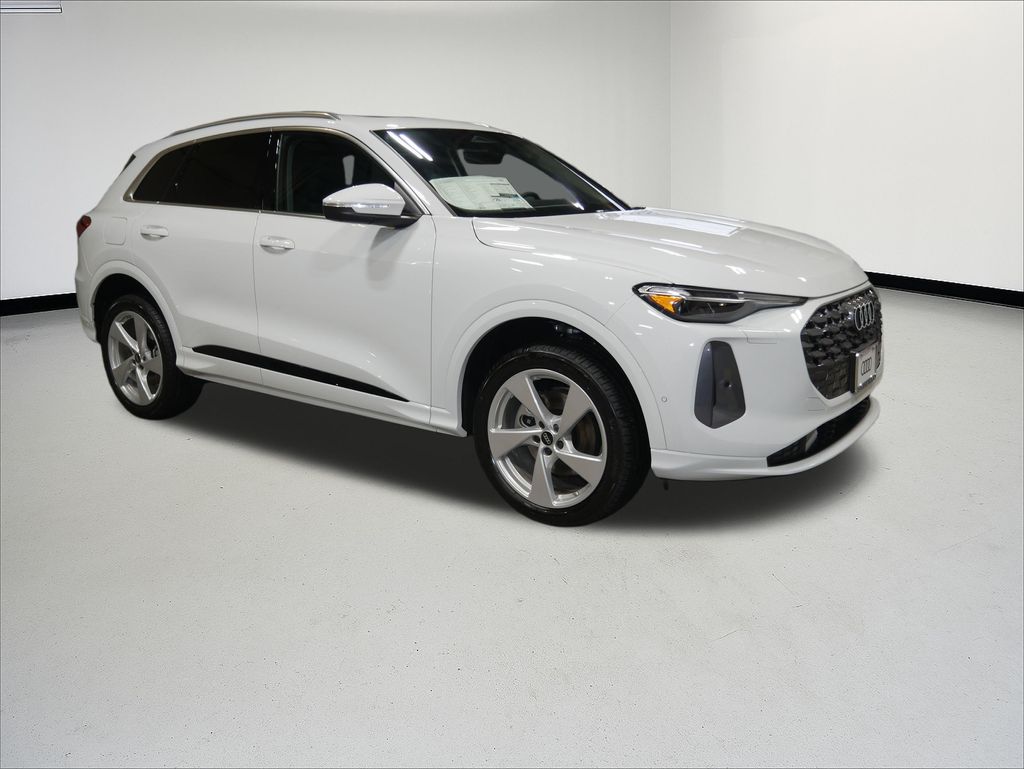 Thumbnail: 2025 Audi Q5 - 7