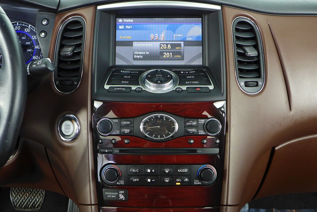 Thumbnail: 2015 INFINITI QX50 - 26