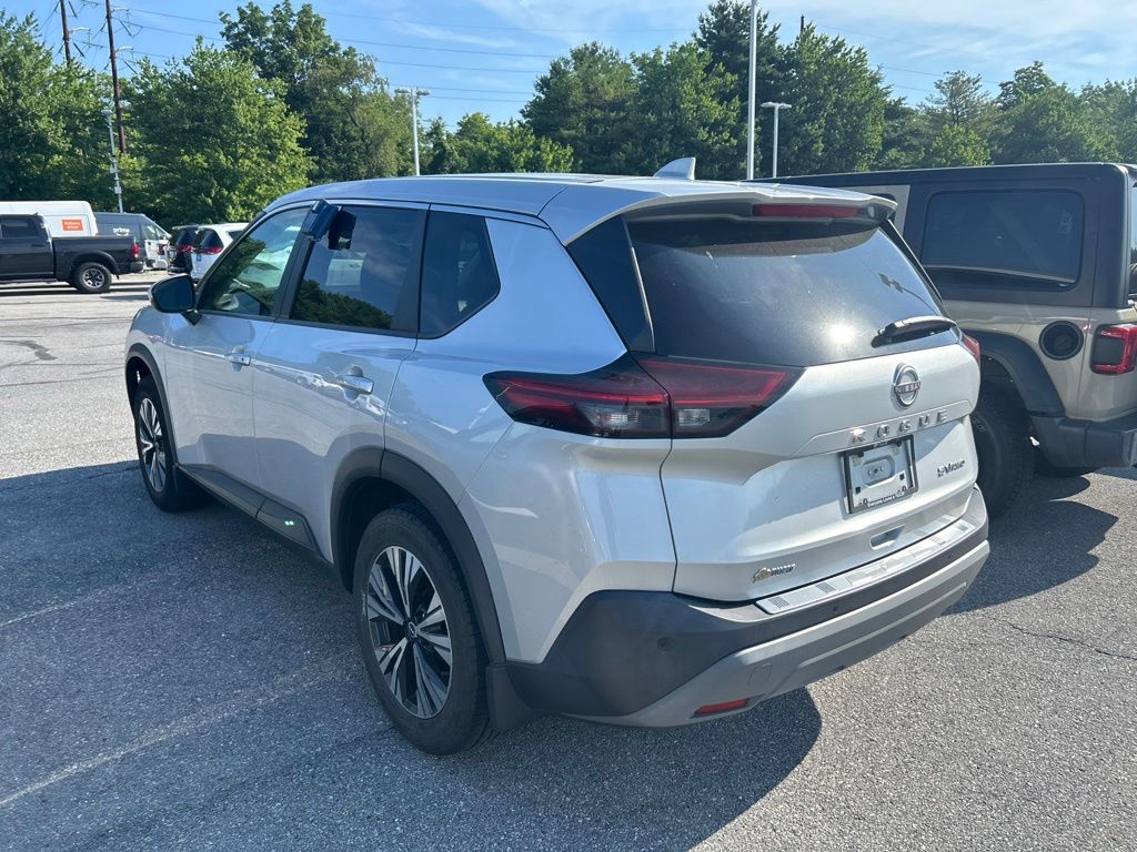 2022 Nissan Rogue — photo 6