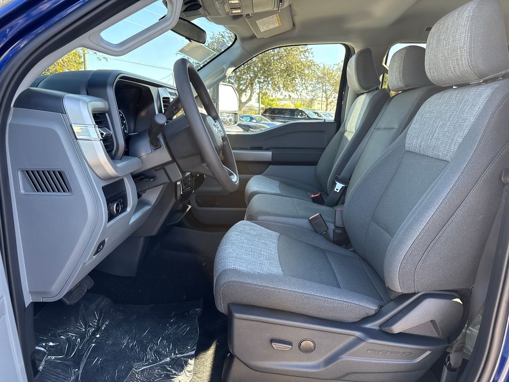 New 2026 Blue Ford XLT image 18