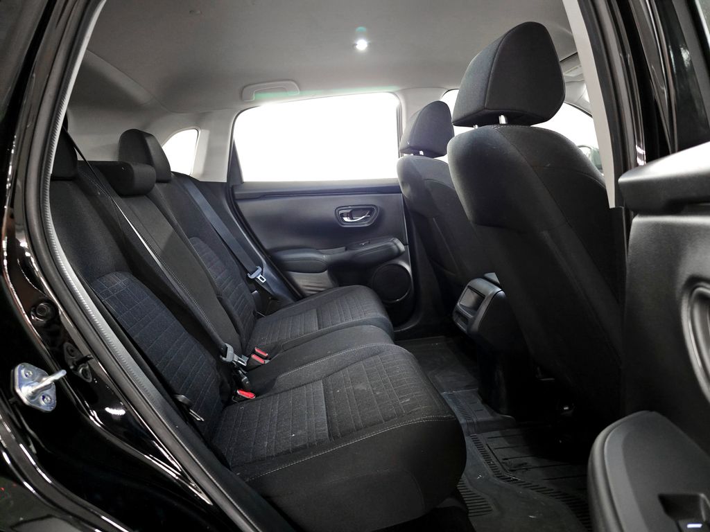 2023 Honda HR-V LX photo 31
