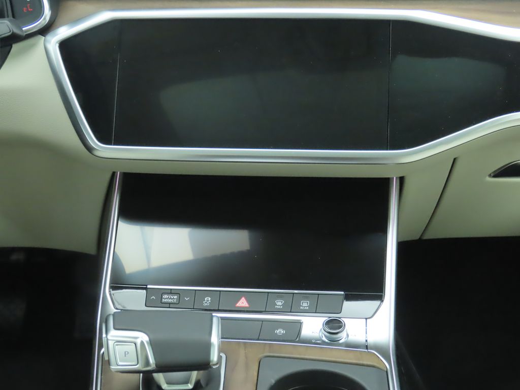 Thumbnail: 2025 Audi A6 - 15