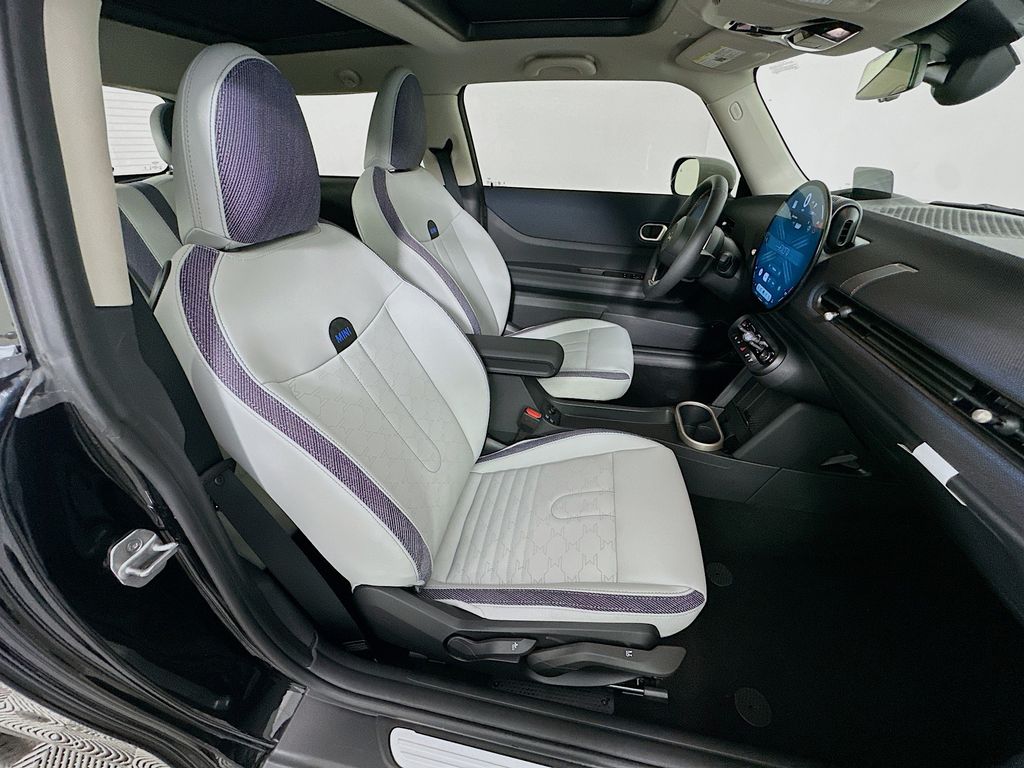 Thumbnail: 2025 MINI Cooper - 28