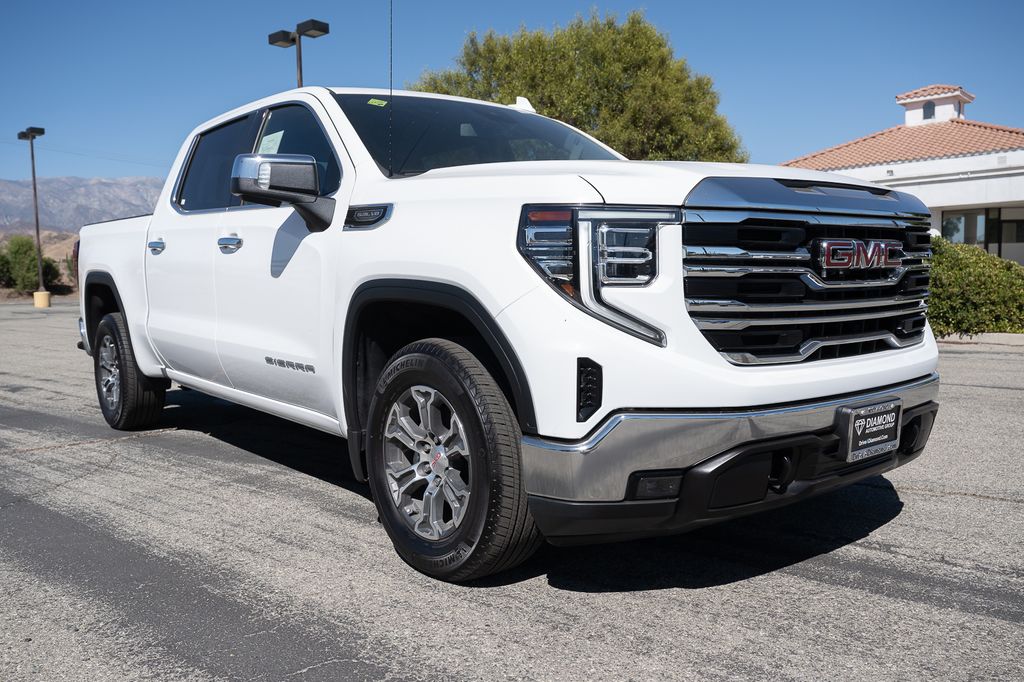 Summit White 2026 GMC Sierra 1500 Pickup Truck 4X2 Automatic