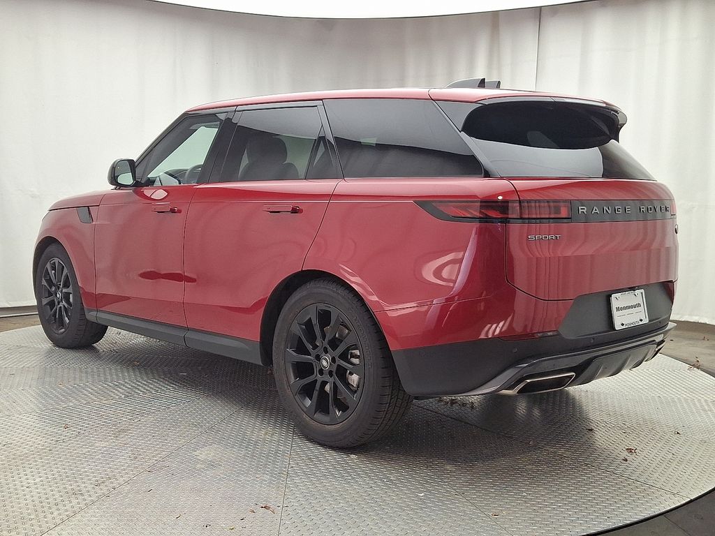 Thumbnail: 2023 Land Rover Range Rover Sport - 6