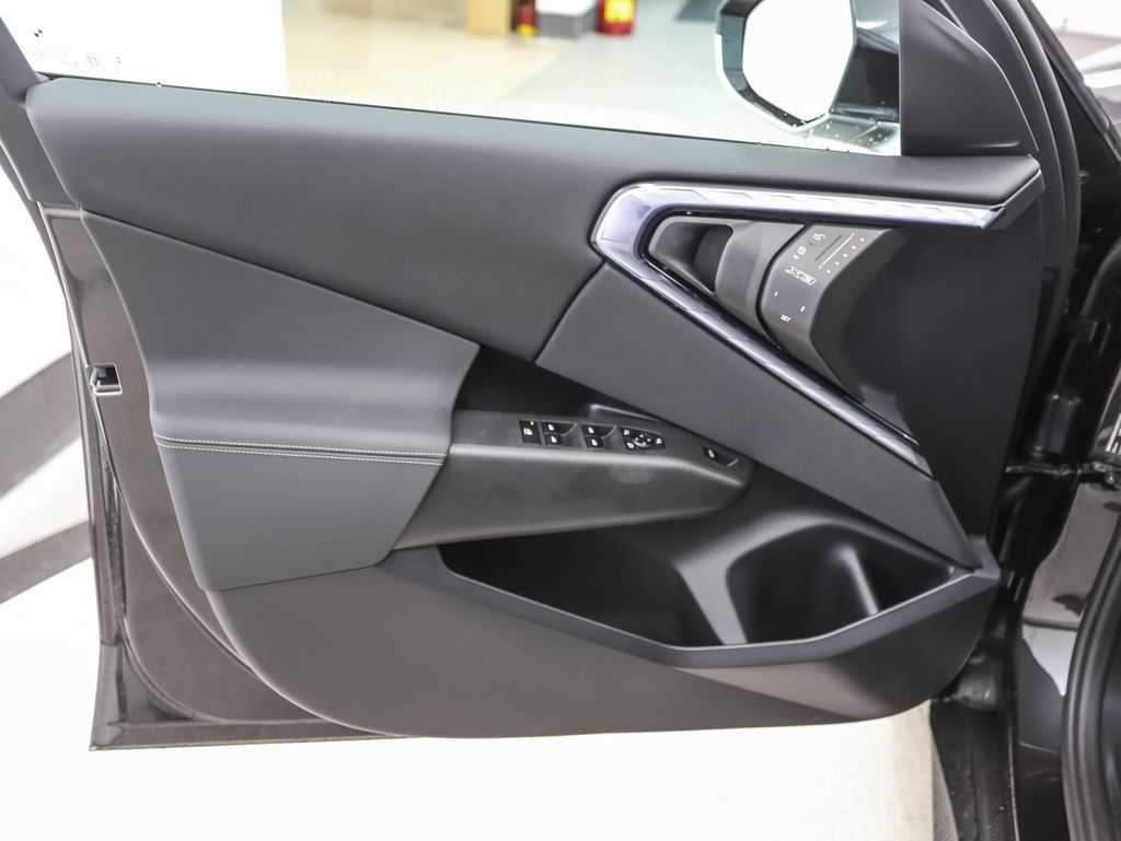 Thumbnail: 2025 BMW X3 - 10