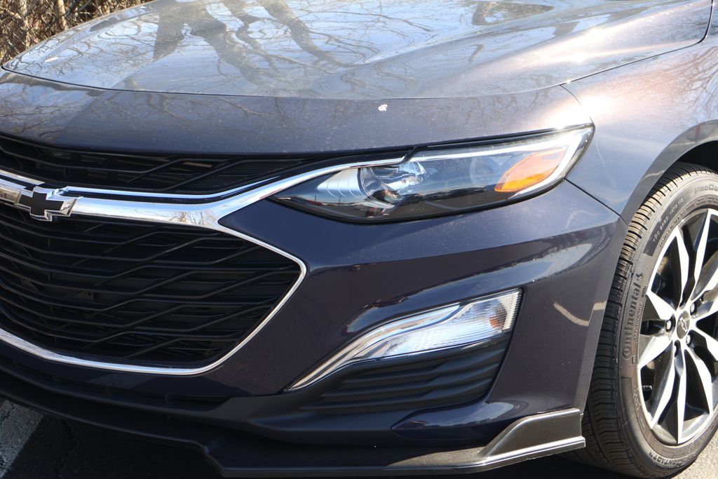 Thumbnail: 2025 Chevrolet Malibu - 4