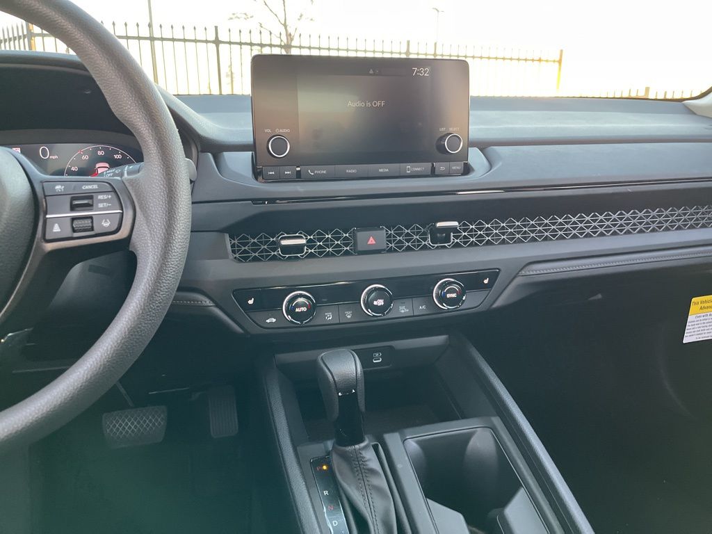 Thumbnail: 2025 Honda Accord - 17