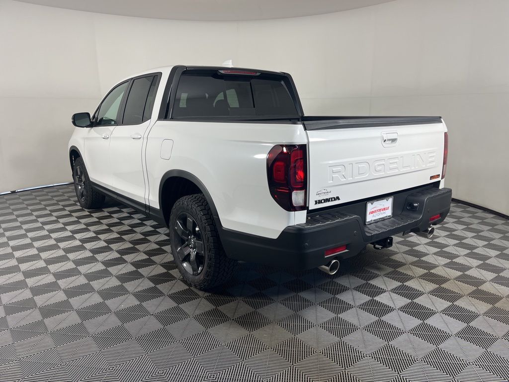 Thumbnail: 2026 Honda Ridgeline - 3