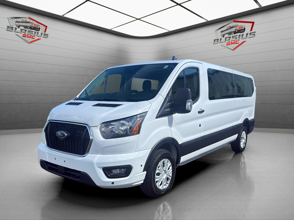 2025 Ford Transit Passenger 350 XLT Low Roof LB RWD