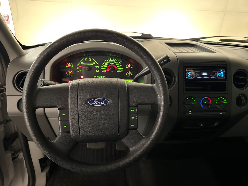 Used 2006 Silver Ford XL image 7