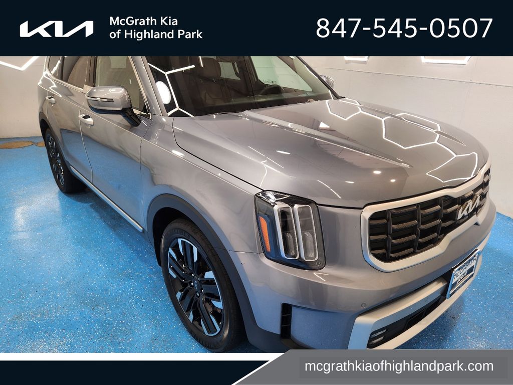 Everlasting Silver 2023 Kia Telluride SUV / Crossover All-Wheel Drive 8-Speed Automatic