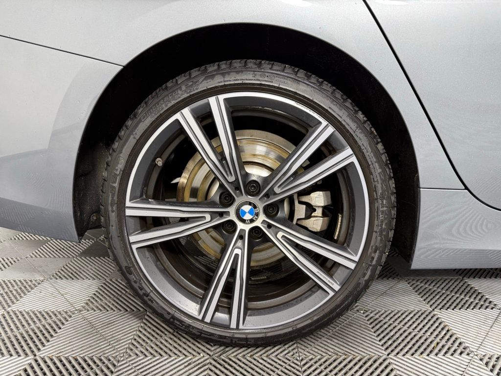 Thumbnail: 2023 BMW 3 Series - 9