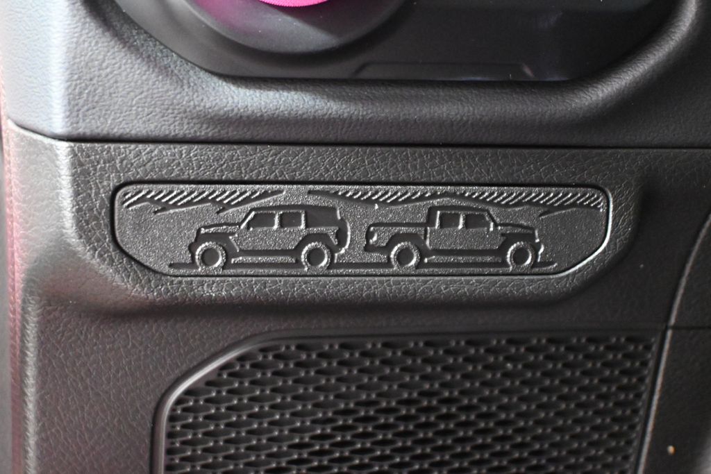 Thumbnail: 2024 Jeep Wrangler - 26