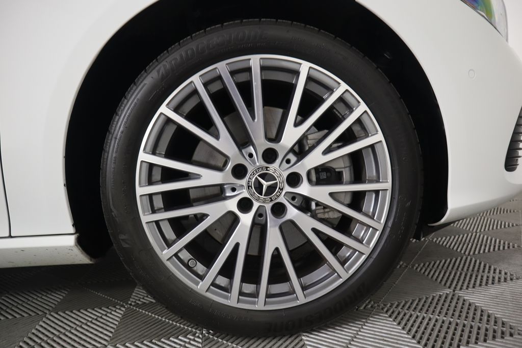 2025 Mercedes-Benz CLA 250 32