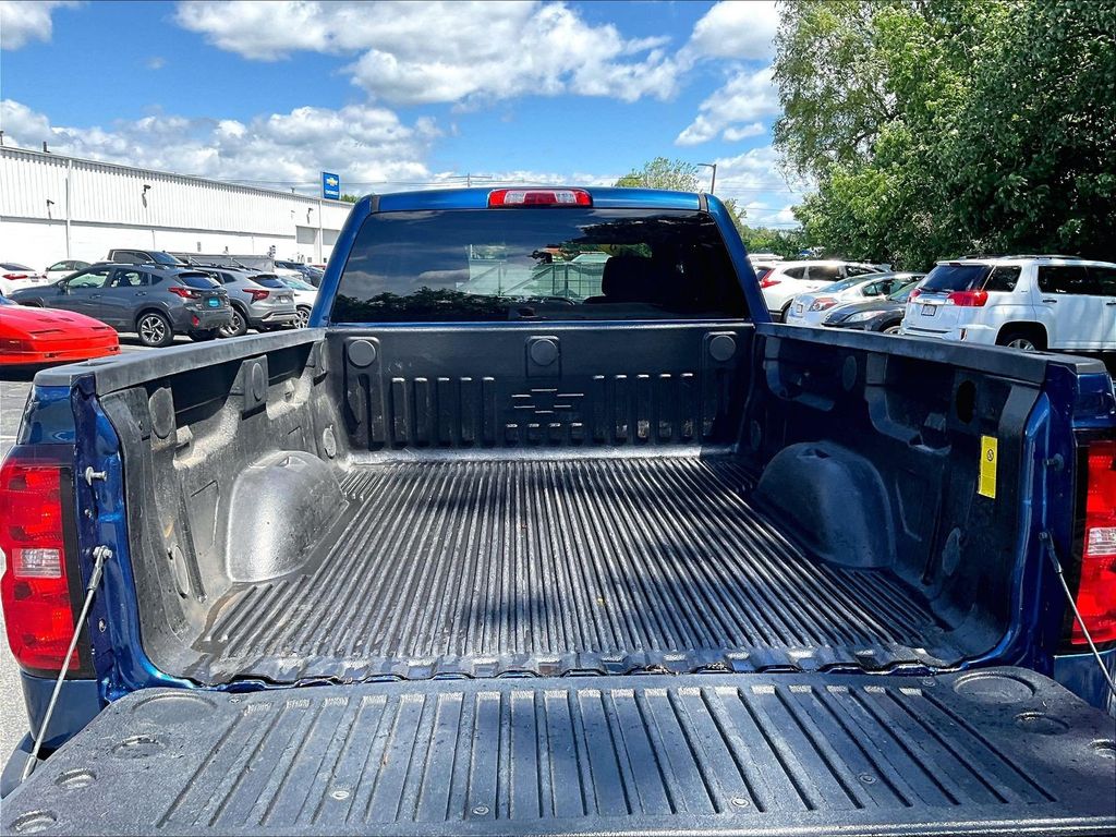 2019 Chevrolet Silverado 1500 LD — photo 29