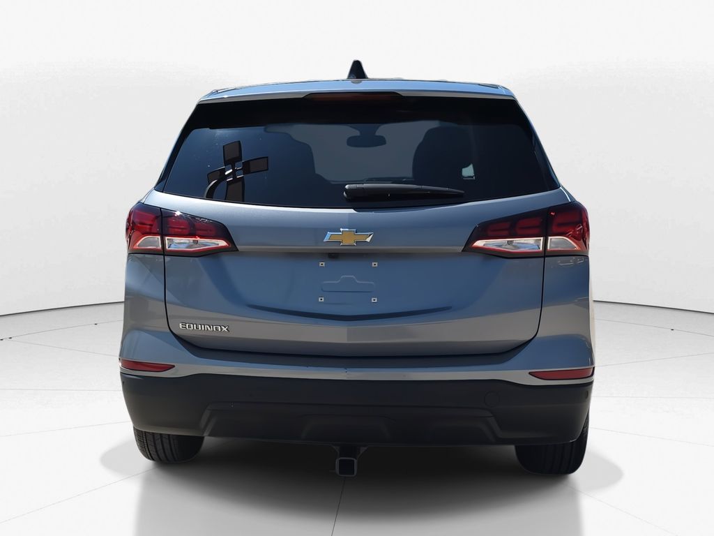 2023 Chevrolet Equinox LS photo 5