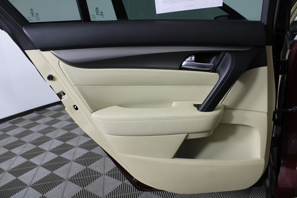 Used 2013 Acura TL for sale in 