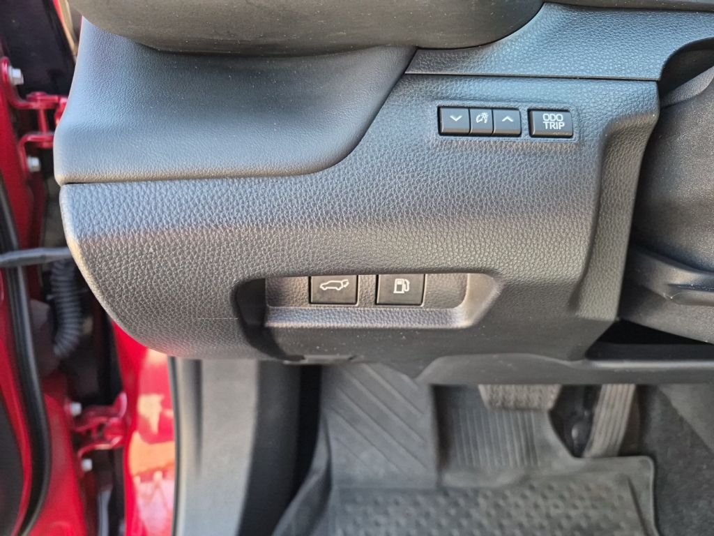 Used Car 2025 Toyota Crown Signia  Limited For Sale Under $50,000 In Austin, Texas