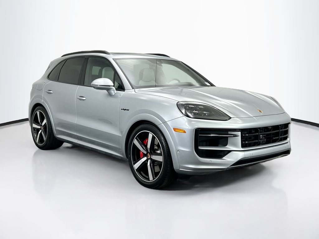 Thumbnail: 2026 Porsche Cayenne - 9
