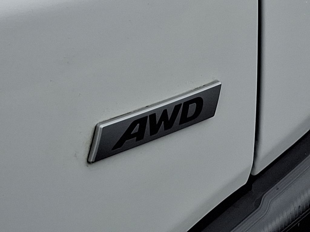 2022 Hyundai Kona SEL 32