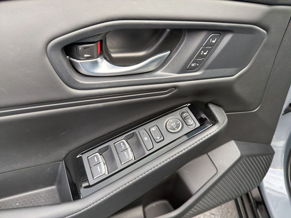 Thumbnail: 2023 Honda Accord - 27