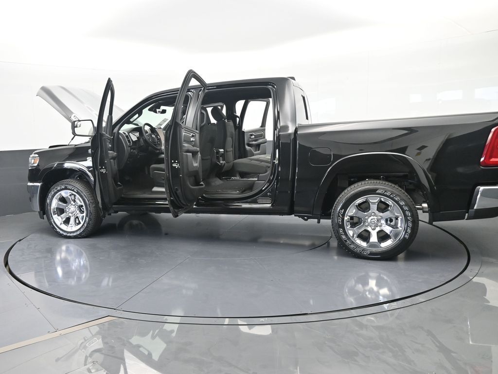 New 2026 Diamond Black Crystal Pearlcoat Ram Big Horn/Lone Star image 70