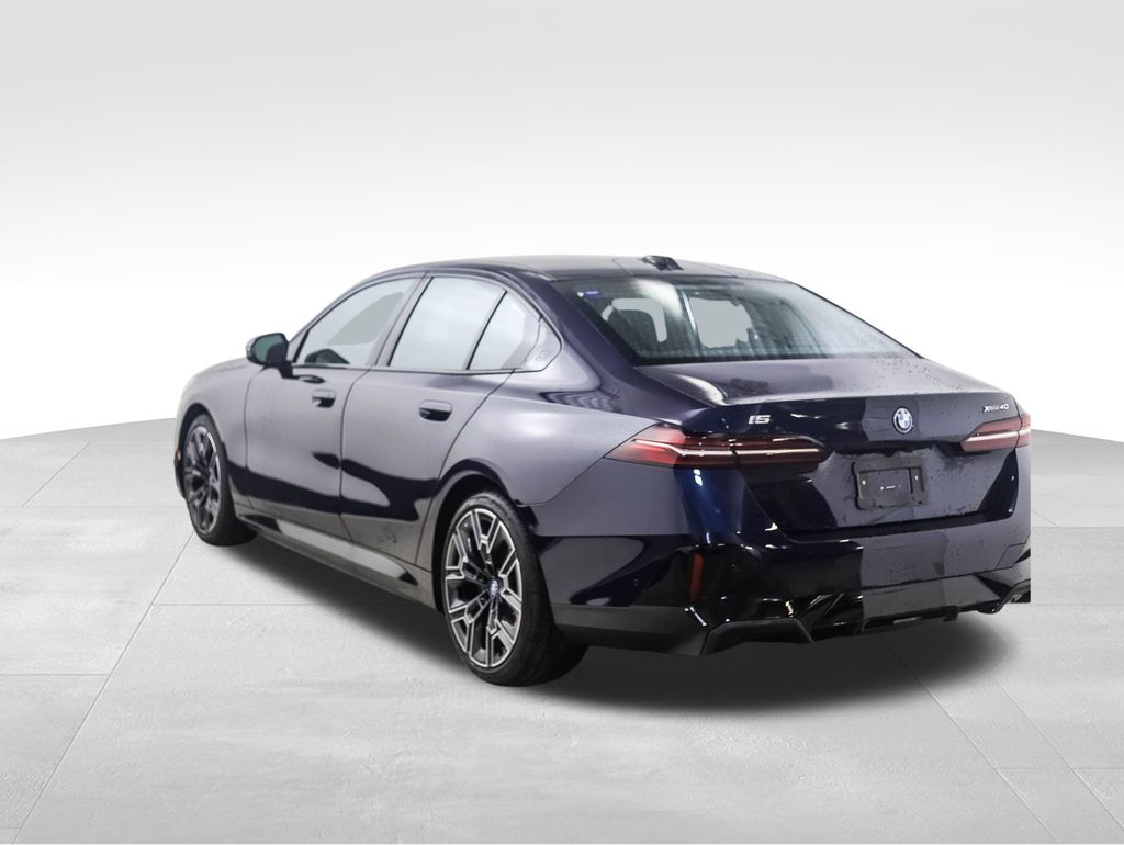 Thumbnail: 2025 BMW i5 - 3