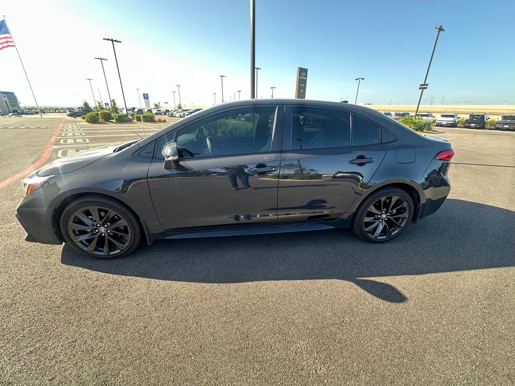 Thumbnail: 2024 Toyota Corolla - 6