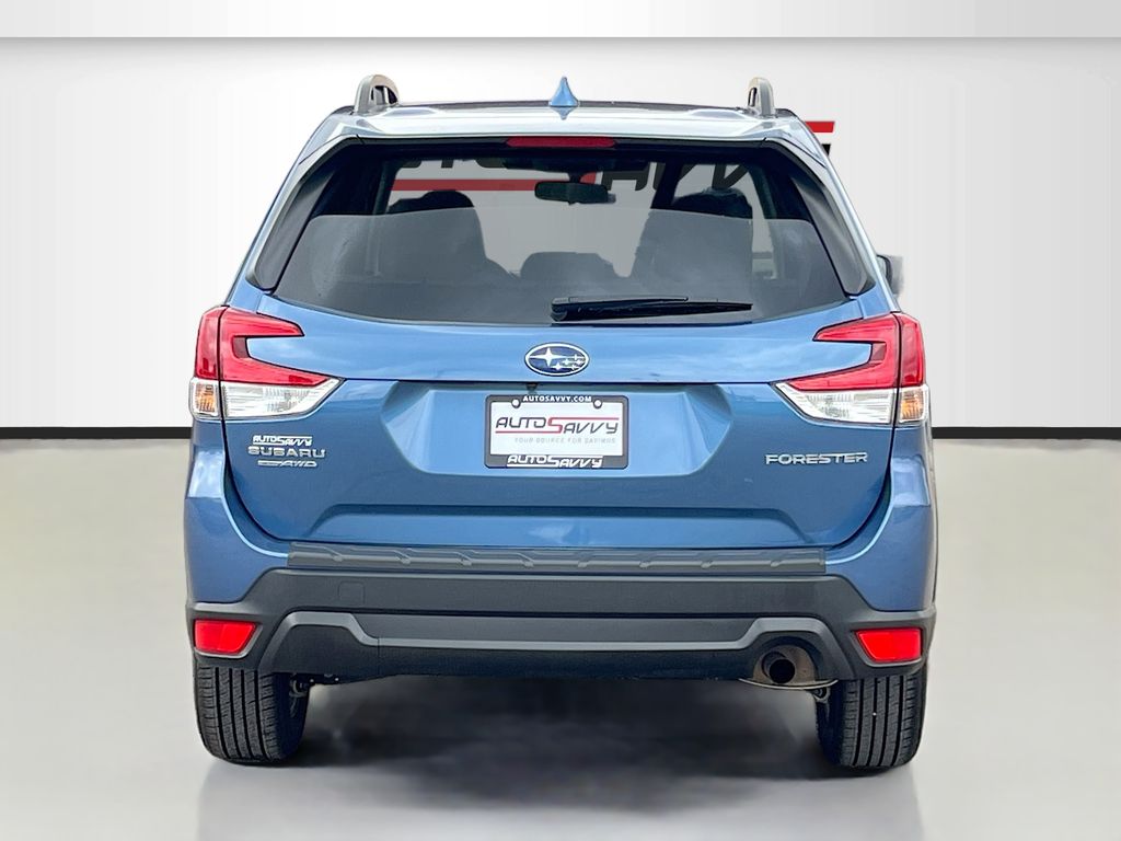 2022 Subaru Forester Premium Blue at Toyota of Victoria