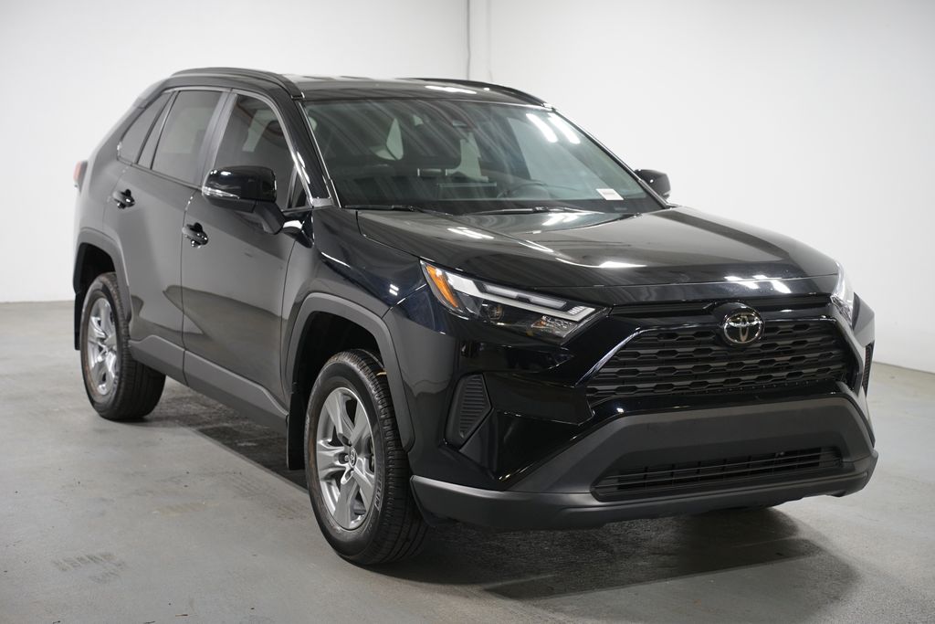 Thumbnail: 2025 Toyota RAV4 - 3