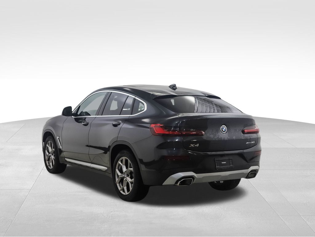 Thumbnail: 2022 BMW X4 - 3