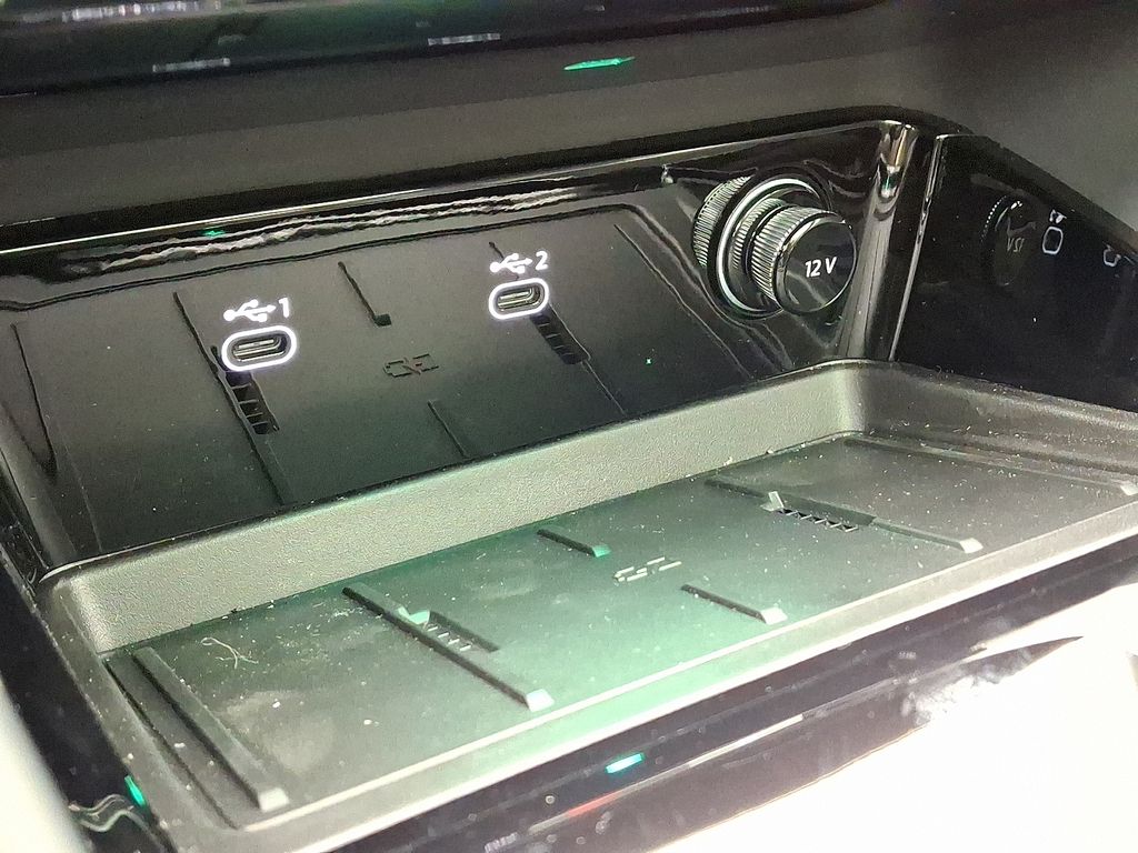 Thumbnail: 2025 Audi Q5 - 13