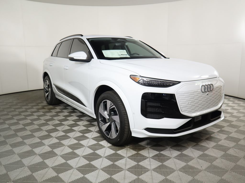 2025 Audi e-tron Premium 3