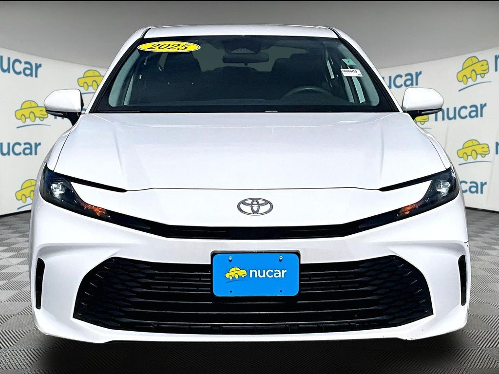 2025 Toyota Camry — photo 2