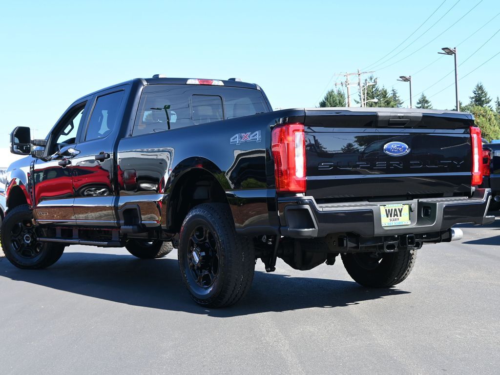 2026 Ford Super Duty F-350 SRW XL