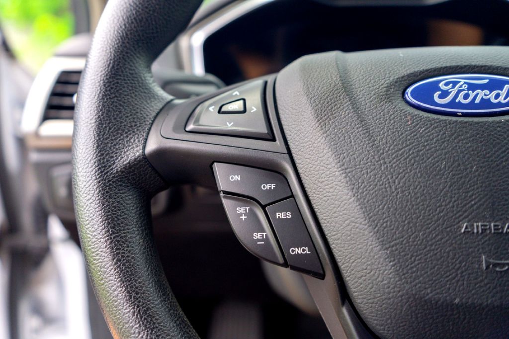 Used Car 2018 Ford Fusion Hybrid  Se For Sale Under $15,000 In Taylor, Texas