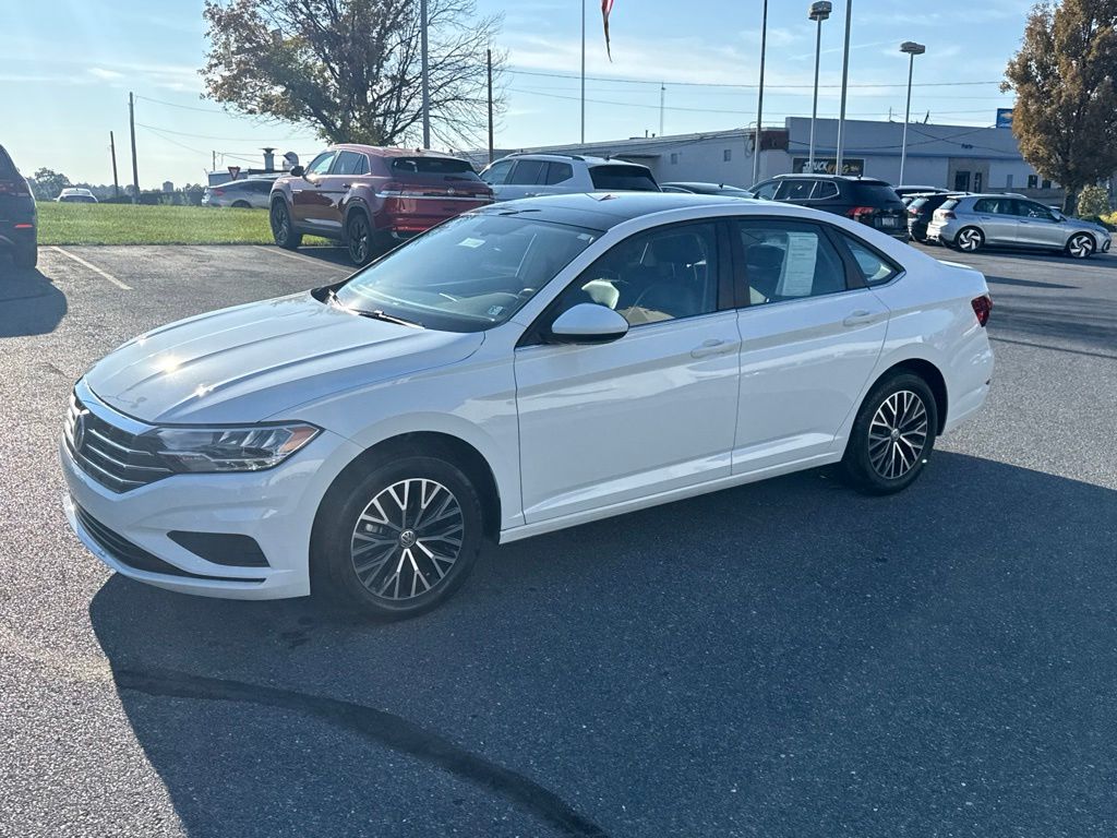 2021 Volkswagen Jetta 1.4T SE White at Bob Ruth Ford
